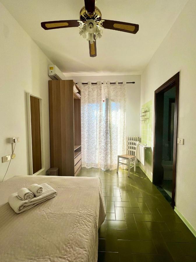 Bed&Breakfast Villa Lorena Forte dei Marmi Buitenkant foto