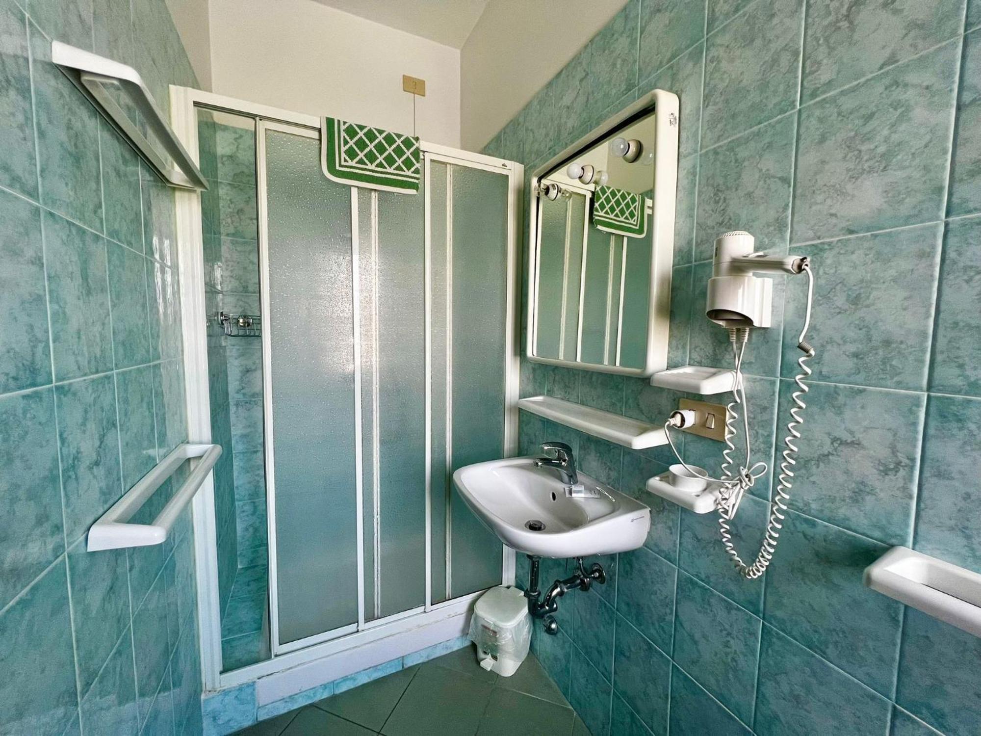 Bed&Breakfast Villa Lorena Forte dei Marmi Buitenkant foto