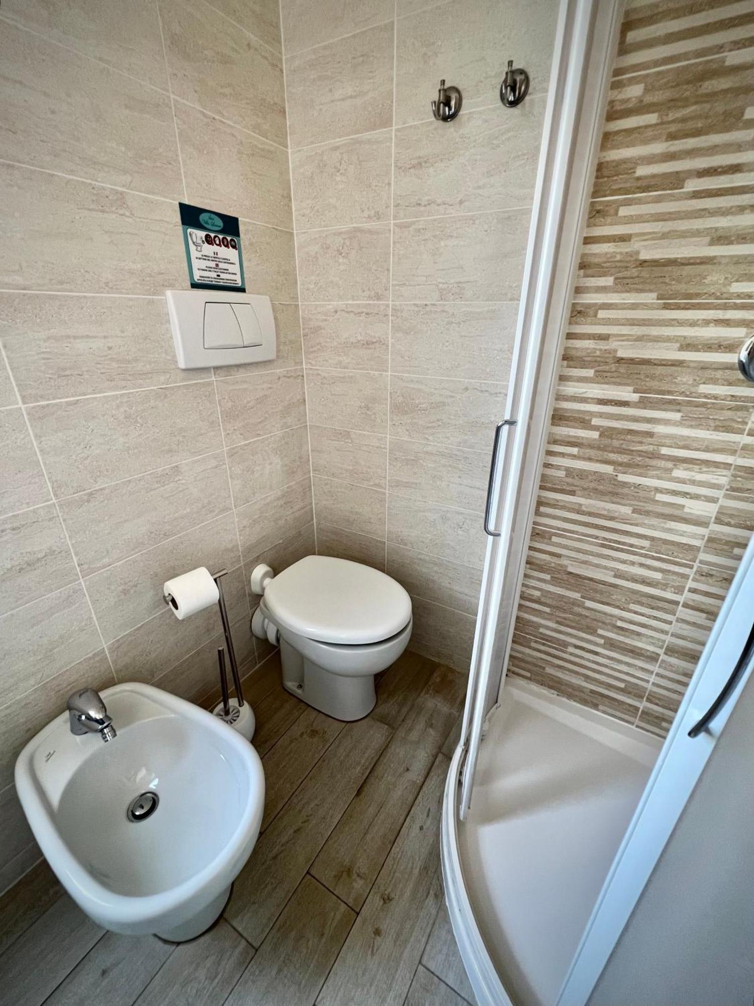 Bed&Breakfast Villa Lorena Forte dei Marmi Buitenkant foto